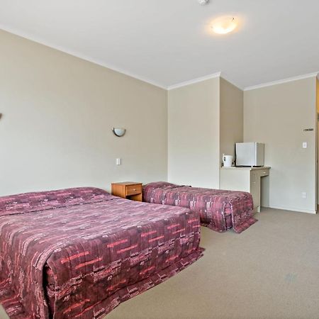 Essex Arms Motel Huntly Bagian luar foto