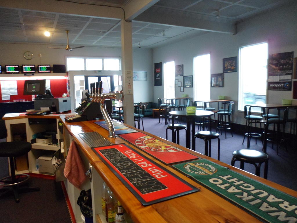Essex Arms Motel Huntly Bagian luar foto