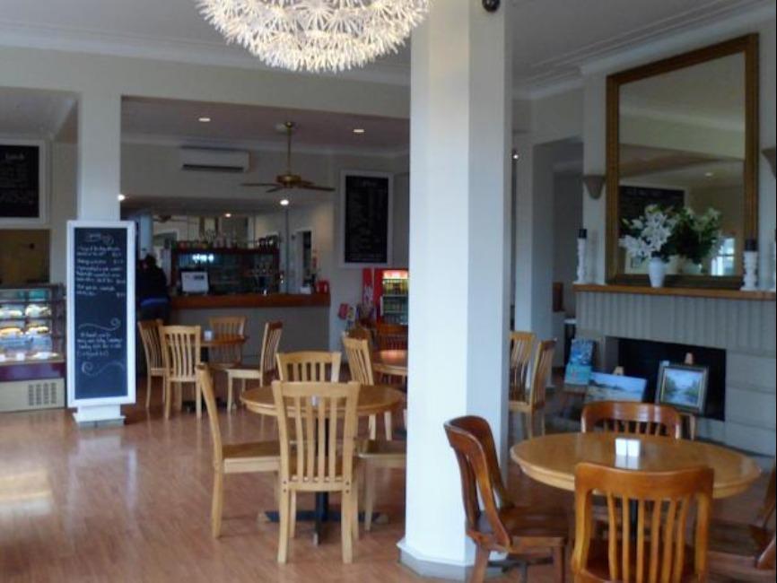 Essex Arms Motel Huntly Bagian luar foto
